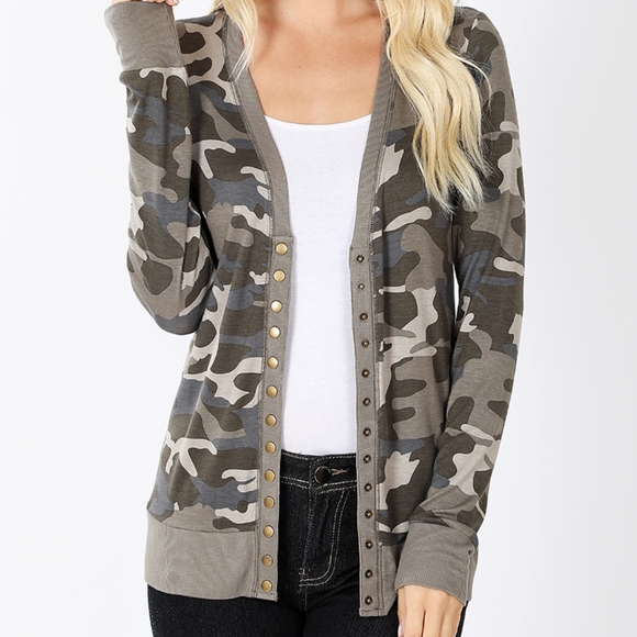 ⭐ Only 3 Left ⭐Camouflage Button Cardigan Sweater - Picture 2 of 7